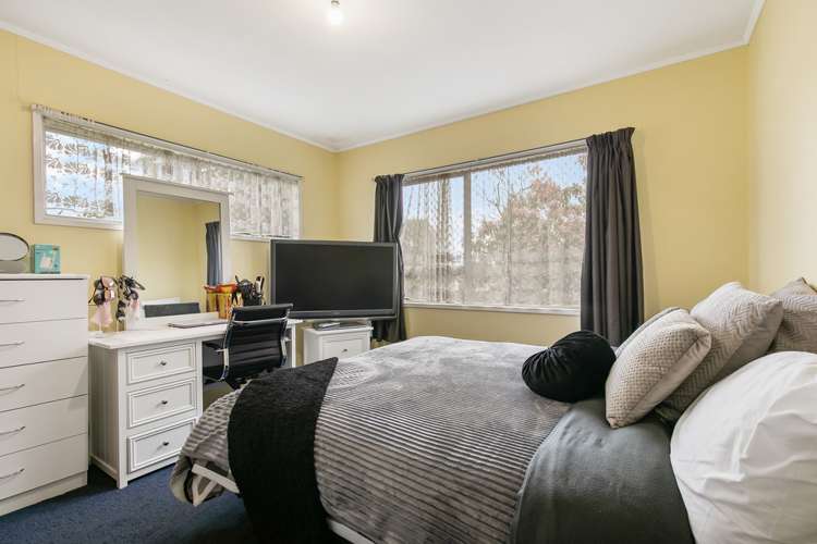 36 Yearsley Place Manurewa_7