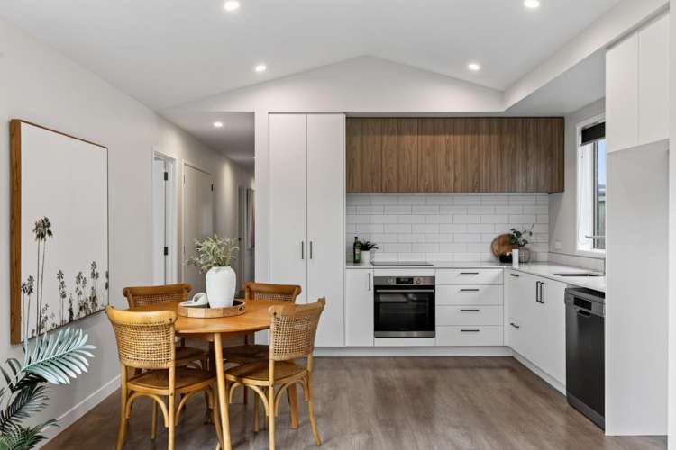 5 Houpara Place Papamoa_1
