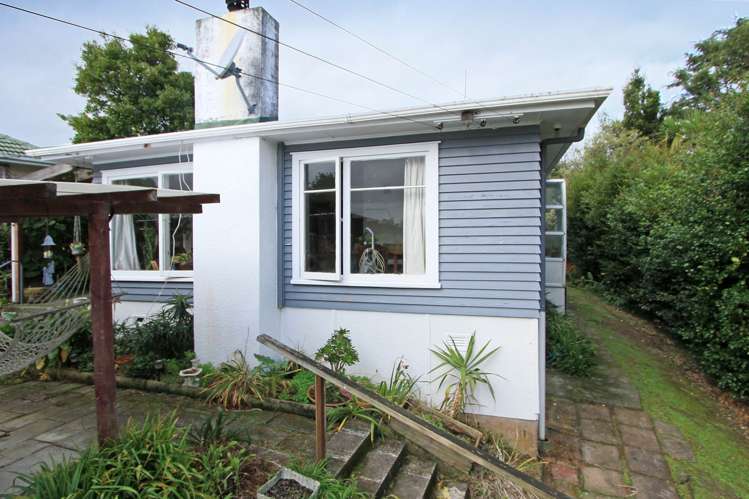 37 Brandon Road Glen Eden_7