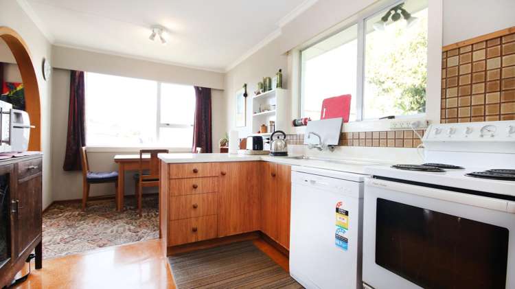 68 Paterson Street Grasmere_5