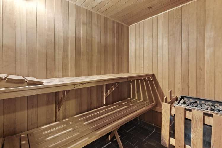 38 Buckley Road Southgate_2