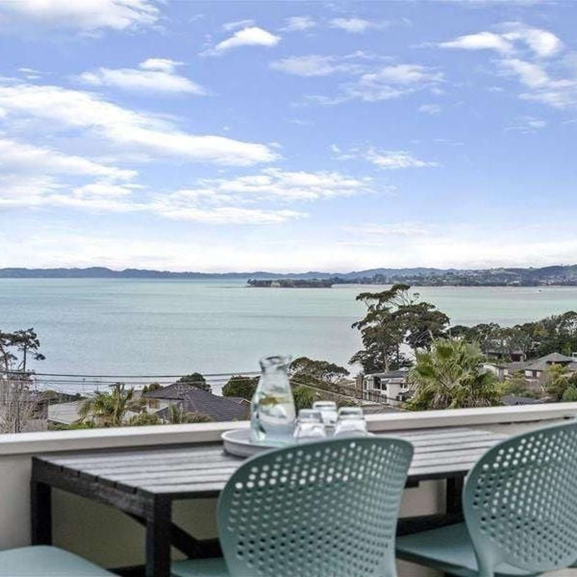 5 Colmar Road Mellons Bay_0