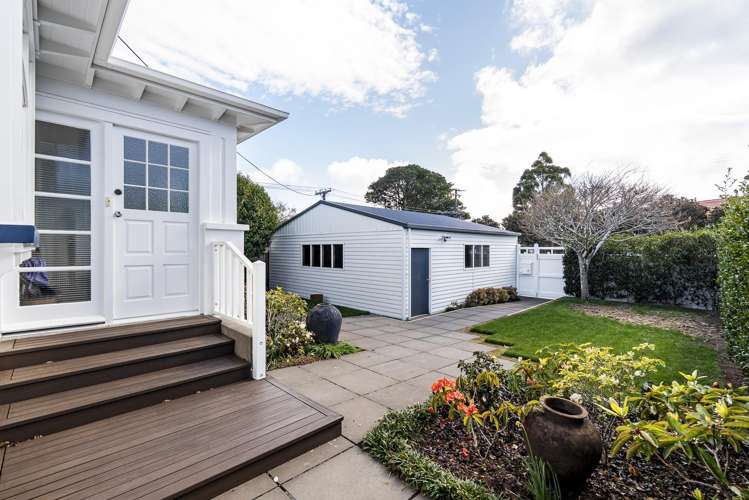 15 Glen Almond Street New Plymouth_20