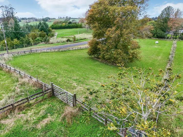 105 Fletcher Road Ngahinapouri_23