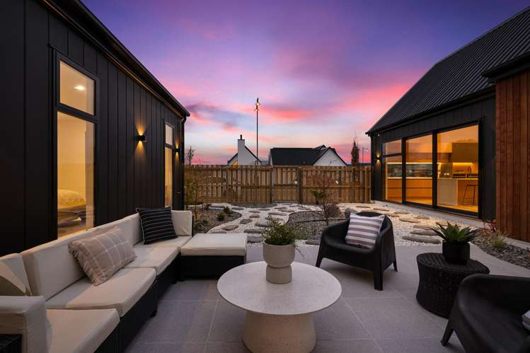 2 Alan James Lane Prebbleton_26