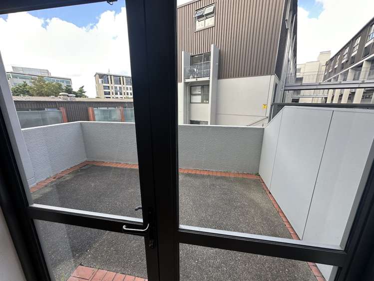 209/57 Mahuhu Crescent Auckland Central_8
