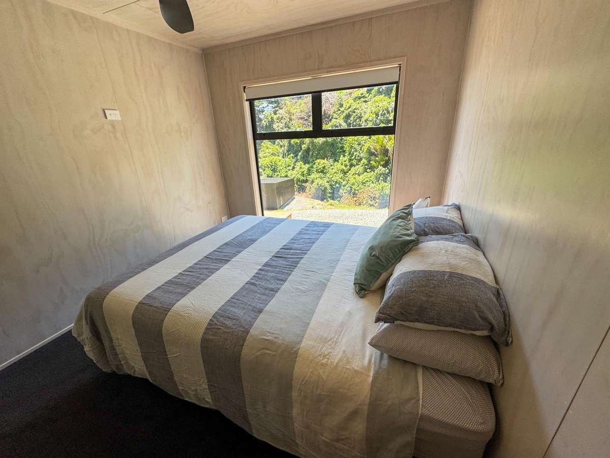 1000A Thames Coast Road_3