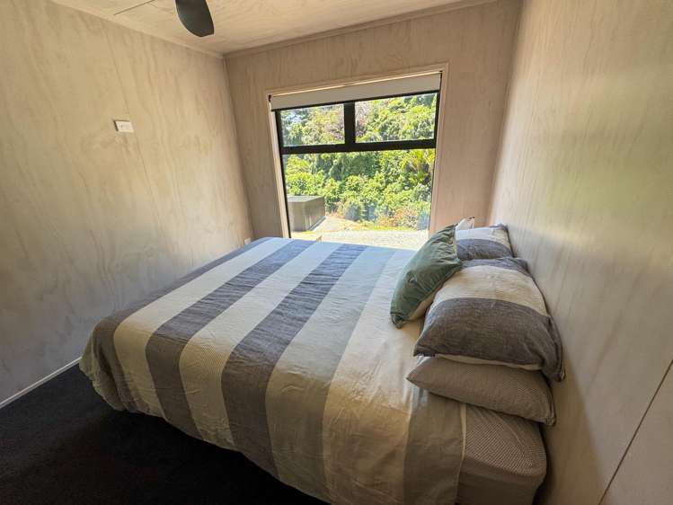 1000A Thames Coast Road Kereta_7