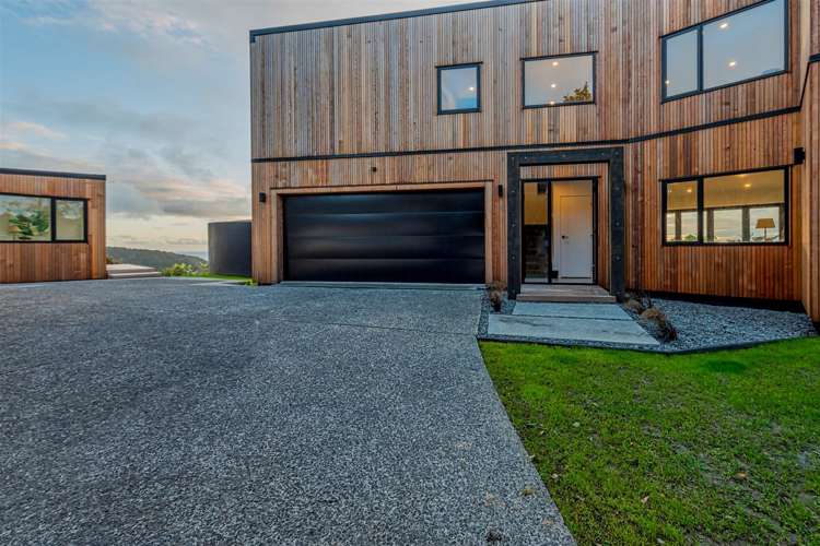 123 Piha Road Piha_31