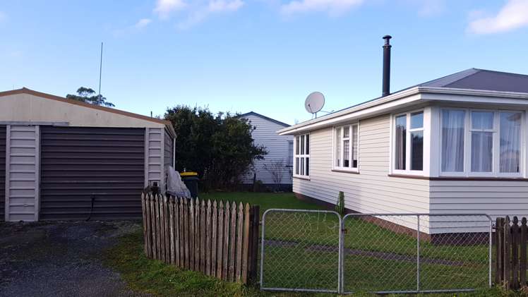 194 Weld Street Hokitika_7
