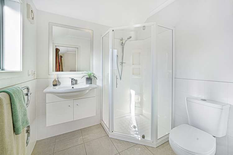 15 Grove Road Addington_8