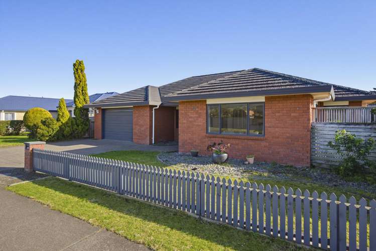 168 Guildford Drive Paraparaumu Beach_46