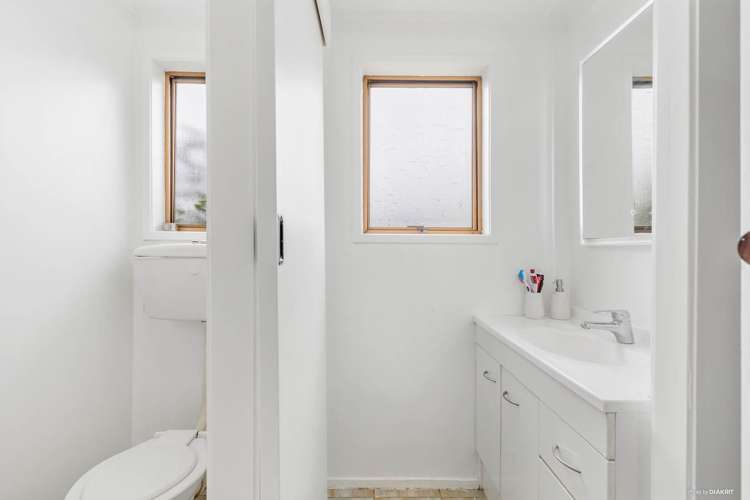 3/18 Seabrook Avenue New Lynn_5