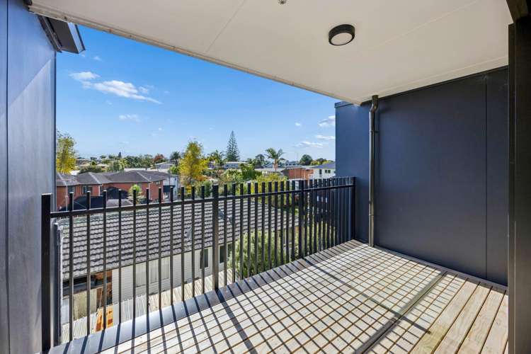 5/14 Treasure Lane Te Atatu South_2