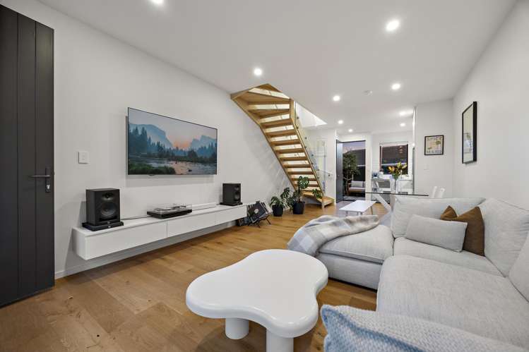 12/82 East Coast Road Milford_20