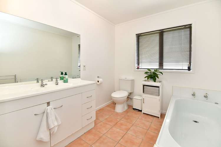 75 Bay Street Red Beach_12