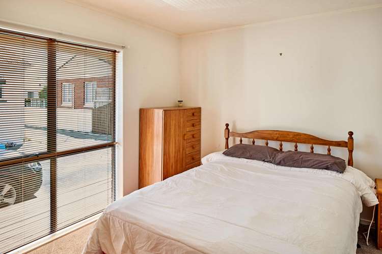 15a Burcham Street Taita_5