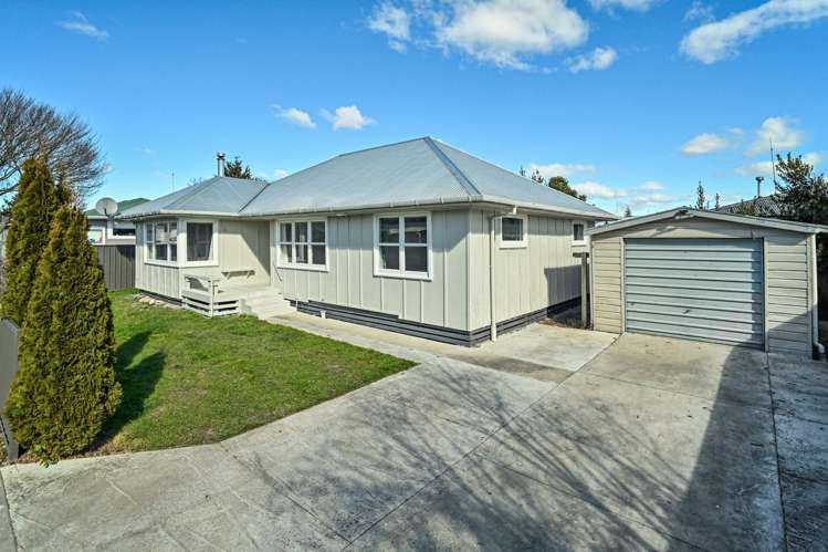 702E Park Road South_0