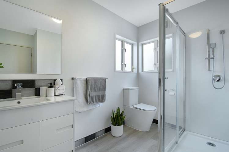 8 Blumhardt Place Avondale_12