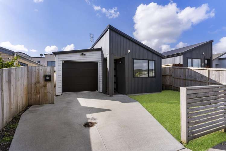 27 Farmland Road_0