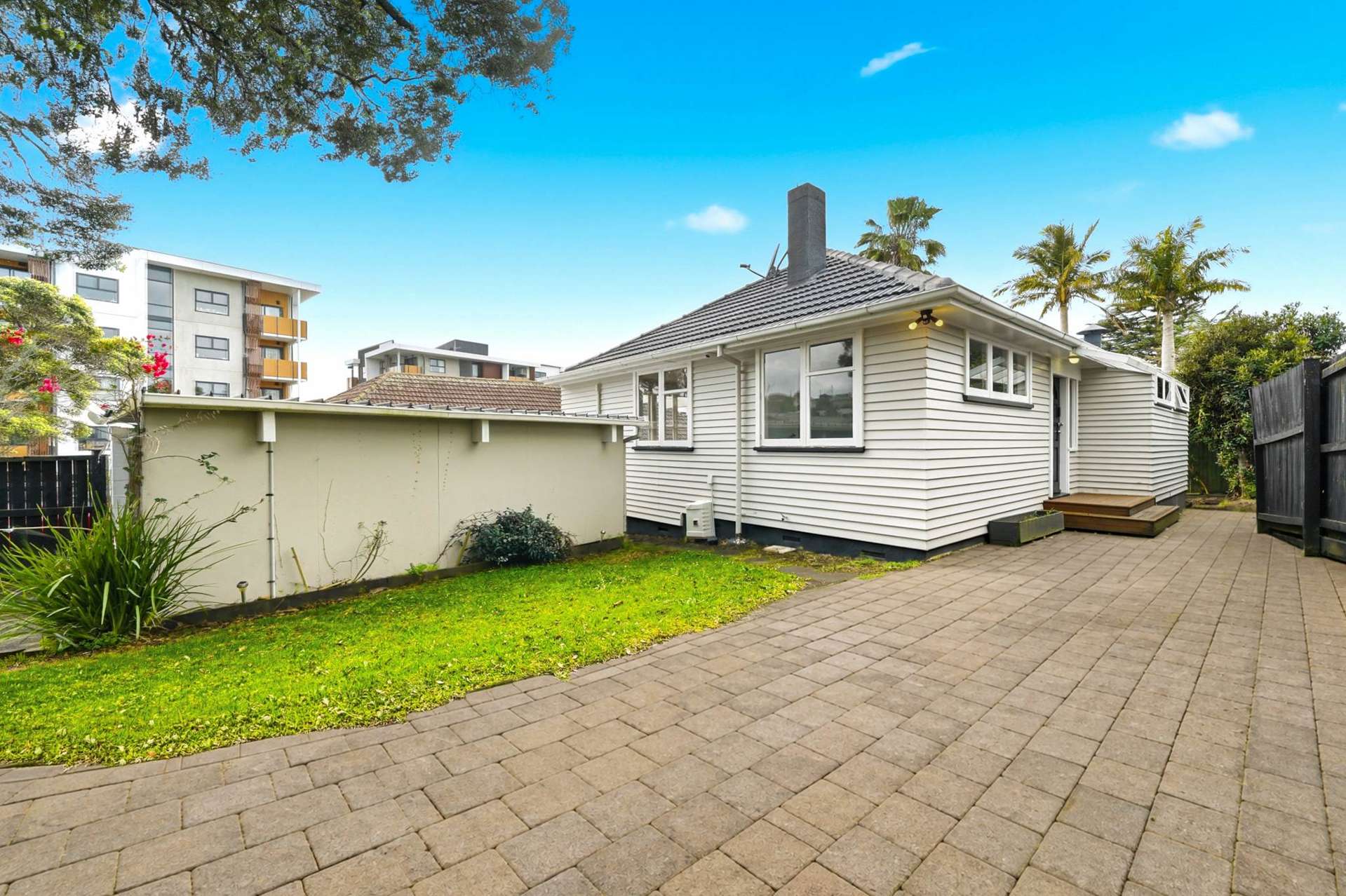 9 Potter Avenue Northcote_0