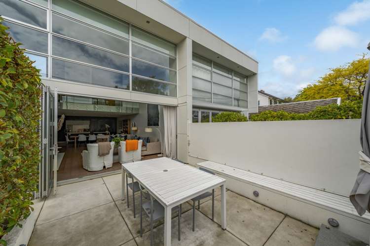 12 Holly Road St Albans_17