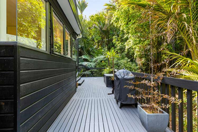 38 Mahoe Road Titirangi_24