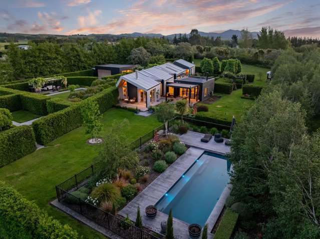 Architectural Brilliance in Top Location