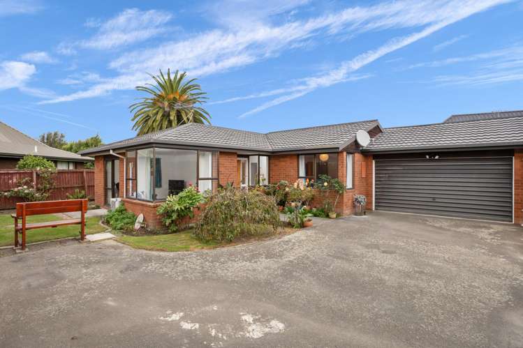 2/30 Townshend Crescent_0