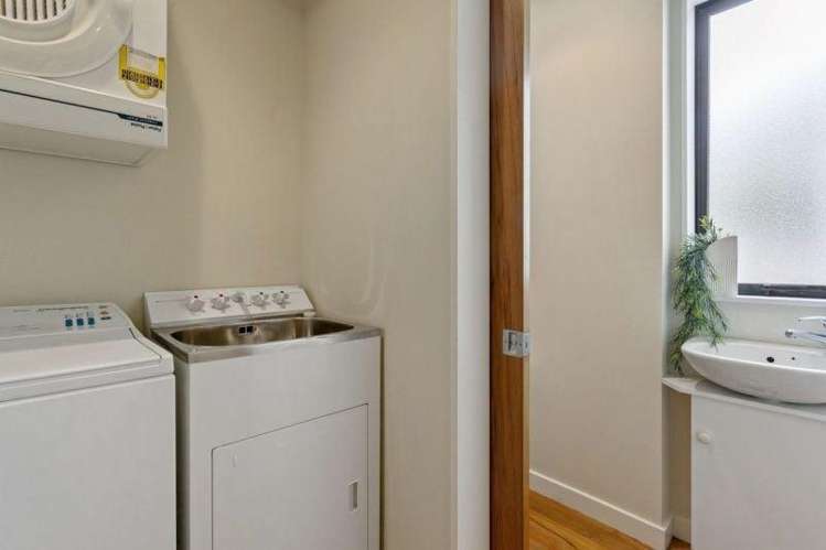 3 Oakford Cl Riccarton_10