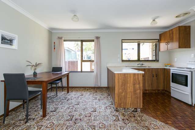 2/31 Shakespeare Road Bluff Hill_1