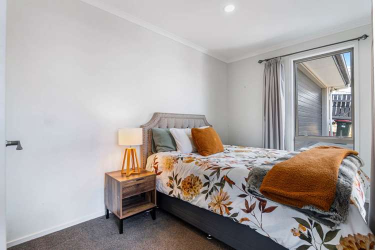 24 Bay Street Red Beach_17