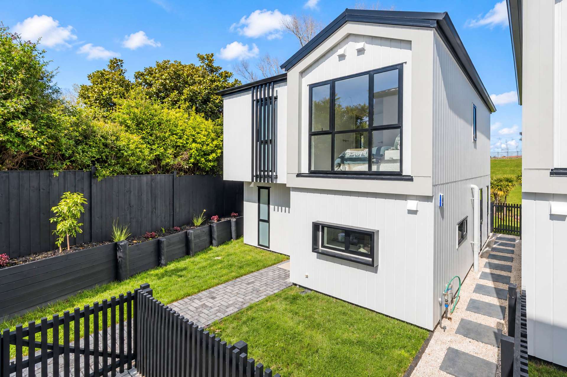 22 Weybridge Crescent Glen Innes_0