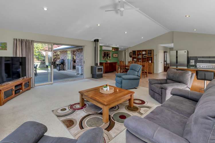 86 Main Road Kauri_7