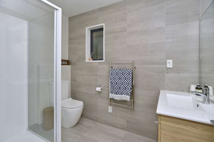 533 Bower Avenue Parklands_16