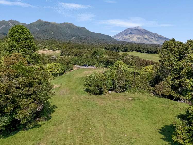 2784 Carrington Road Okato_5