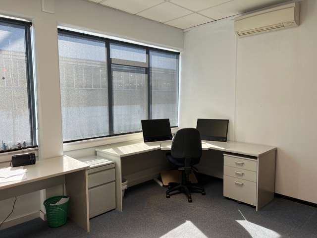 3/46-50 Bloomfield Terrace Hutt Central_2