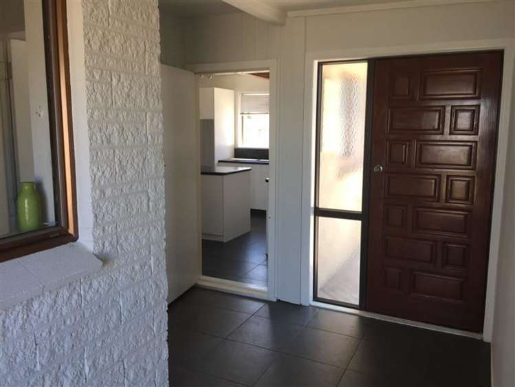 120 York Road Longlands_11