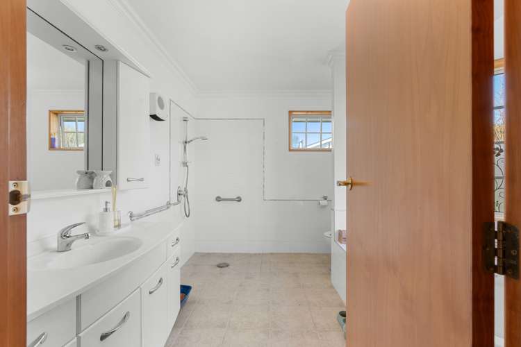 536 Carrs Road Loburn_16