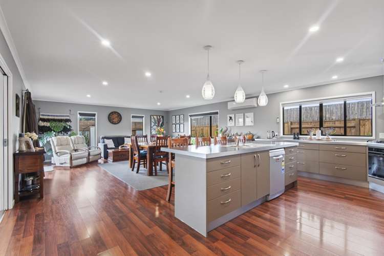 9 Walnut Grove Kelvin Grove_4