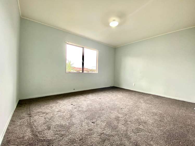 1/14 Kennington Drive Clendon Park_5