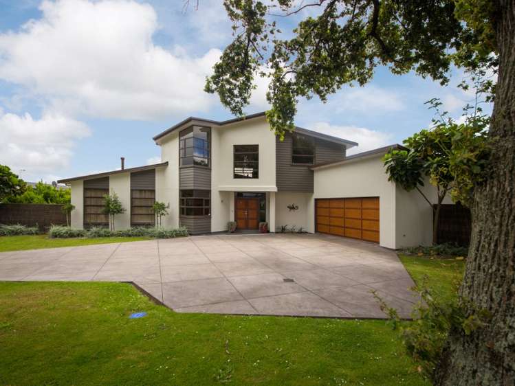 4 Grand Oaks Drive Awapuni_1