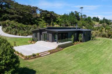 571 Pakiri Road_1