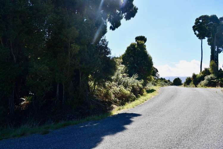 37 South Terrace Road Karamea_24
