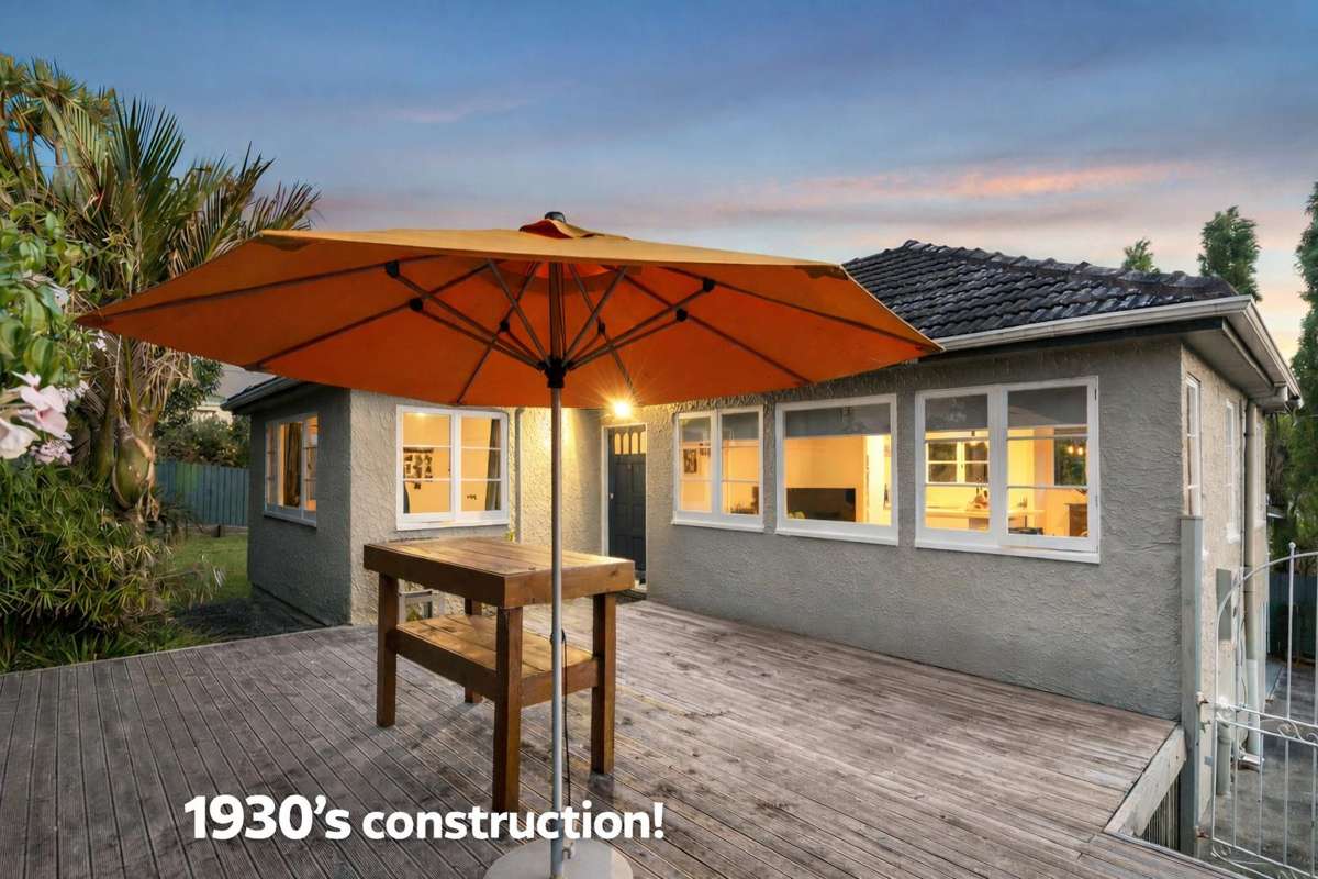 2/30 Lyttelton Avenue_0