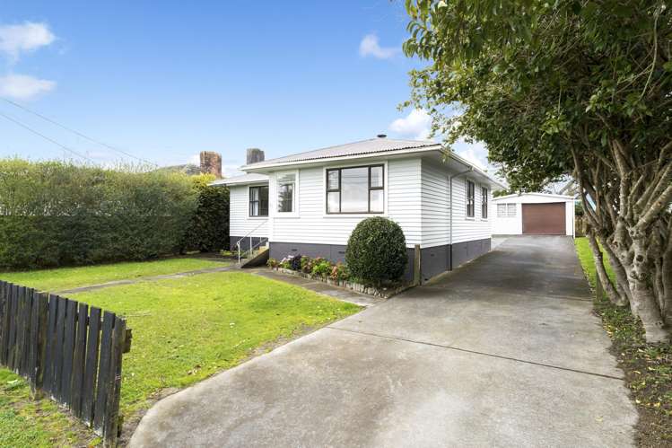 50 Barrys Road Glendene_13