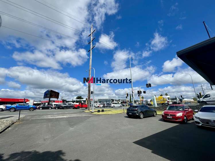 131 Wairau Road Wairau Valley_12