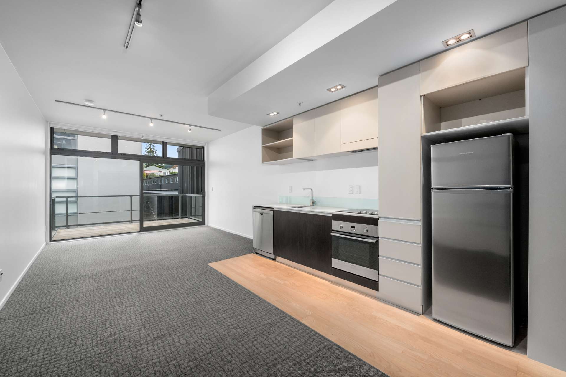 303E/28 Torrens Terrace Mount Cook_0