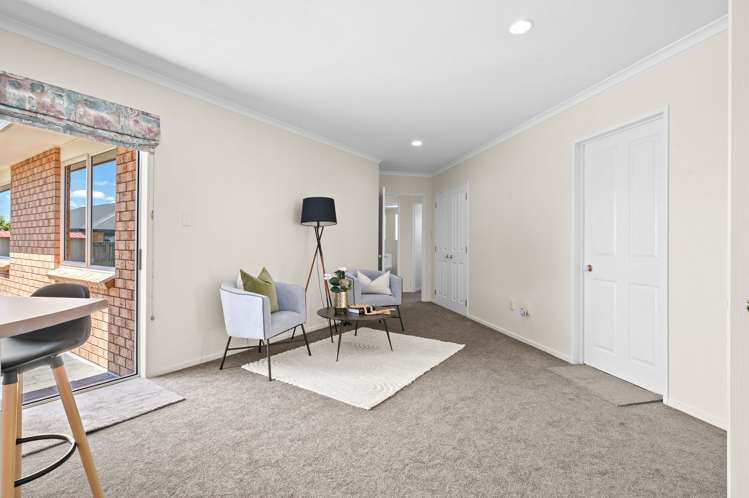 22 Cairns Crescent Rototuna_9