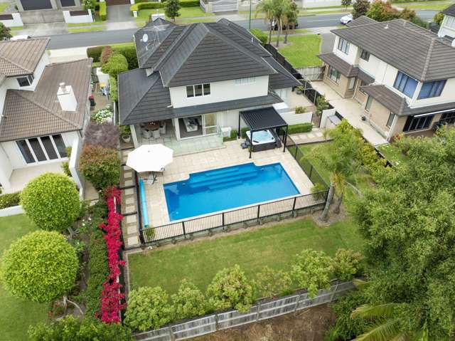 18 Armstrong Farm Drive East Tamaki Heights_2